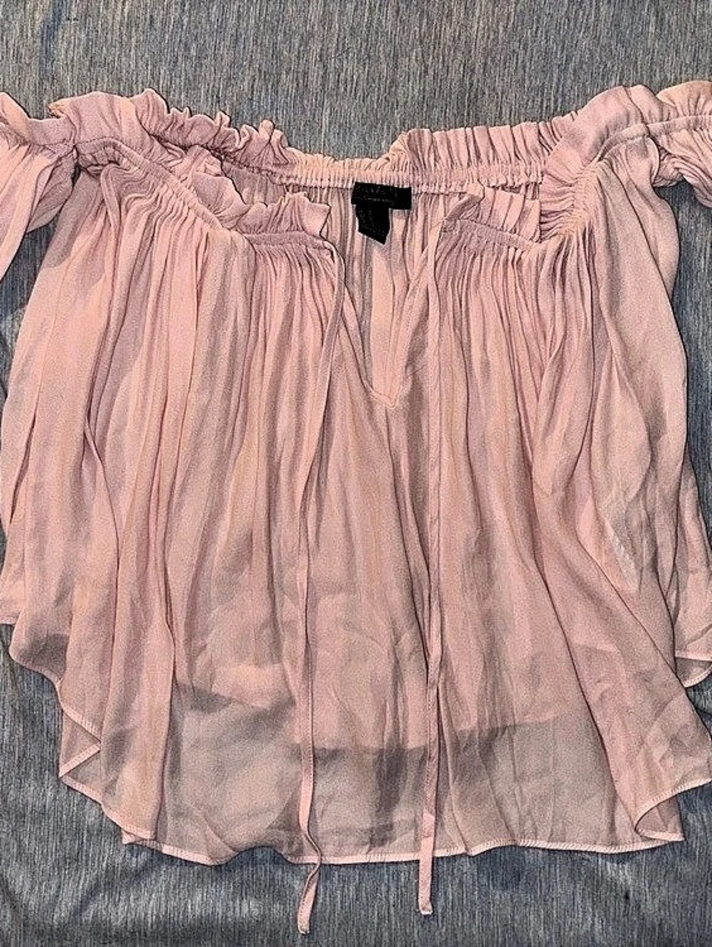 FOREVER 21 Off Shoulder Blouse in Pink